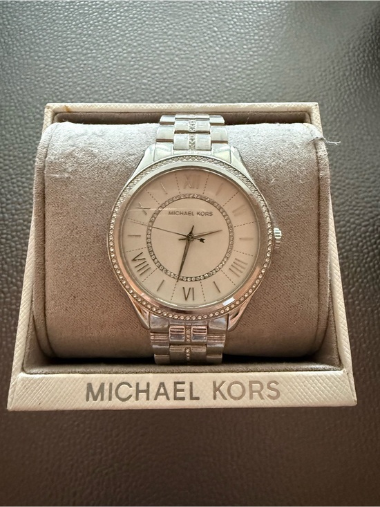 Michael Kors Silver and White Crystal-Trim Women\'s Watch